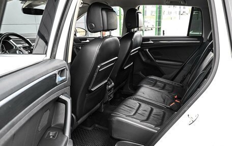 Volkswagen Tiguan II, 2019 год, 2 824 000 рублей, 11 фотография
