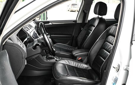 Volkswagen Tiguan II, 2019 год, 2 824 000 рублей, 10 фотография