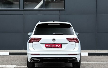 Volkswagen Tiguan II, 2019 год, 2 824 000 рублей, 4 фотография