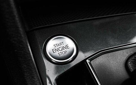 Volkswagen Tiguan II, 2019 год, 2 824 000 рублей, 17 фотография