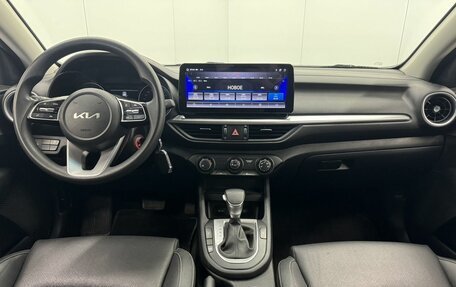KIA K3, 2021 год, 2 370 000 рублей, 14 фотография