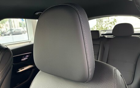 Mercedes-Benz GLC, 2024 год, 7 590 000 рублей, 14 фотография
