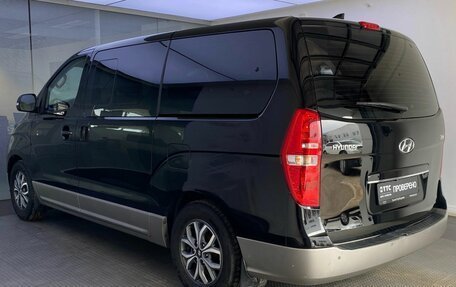 Hyundai H-1 II рестайлинг, 2019 год, 2 835 000 рублей, 8 фотография