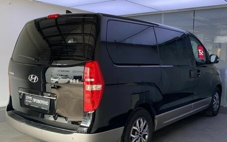 Hyundai H-1 II рестайлинг, 2019 год, 2 835 000 рублей, 6 фотография