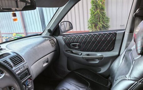 Hyundai Accent II, 2005 год, 330 000 рублей, 10 фотография