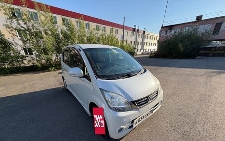 Daihatsu Move IV, 2009 год, 580 000 рублей, 2 фотография
