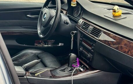 BMW 3 серия, 2005 год, 1 150 000 рублей, 13 фотография