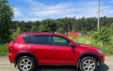 Toyota RAV4, 2007 год, 1 555 000 рублей, 20 фотография