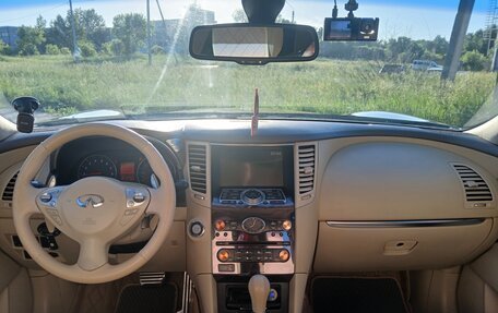 Infiniti FX II, 2008 год, 1 800 000 рублей, 18 фотография