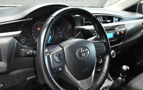 Toyota Corolla, 2014 год, 1 450 000 рублей, 10 фотография