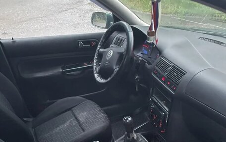 Volkswagen Golf IV, 2002 год, 230 000 рублей, 1 фотография
