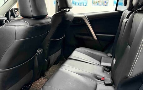 Toyota RAV4, 2019 год, 2 000 202 рублей, 16 фотография