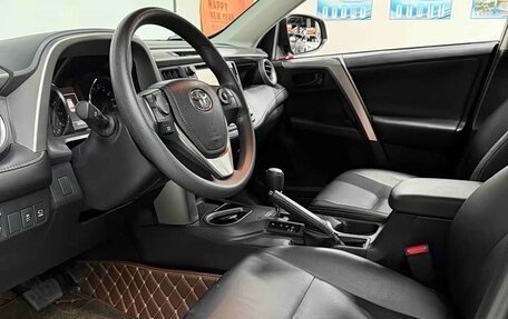Toyota RAV4, 2019 год, 2 000 202 рублей, 20 фотография