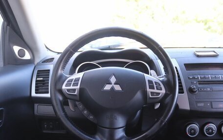 Mitsubishi Outlander III рестайлинг 3, 2007 год, 929 000 рублей, 15 фотография