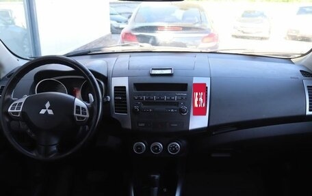 Mitsubishi Outlander III рестайлинг 3, 2007 год, 929 000 рублей, 14 фотография
