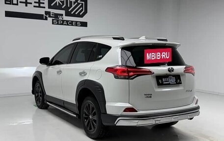Toyota RAV4, 2019 год, 2 045 202 рублей, 10 фотография