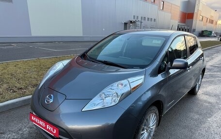 Nissan Leaf I, 2014 год, 900 000 рублей, 6 фотография
