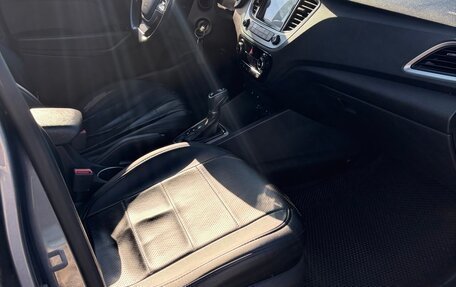 Hyundai Solaris II рестайлинг, 2017 год, 1 100 000 рублей, 9 фотография