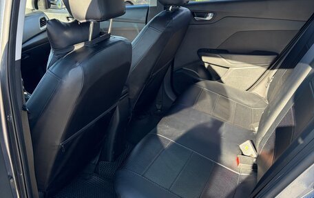 Hyundai Solaris II рестайлинг, 2017 год, 1 100 000 рублей, 6 фотография