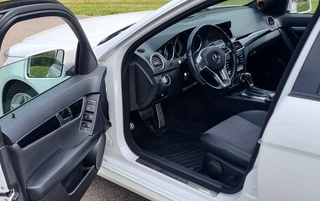 Mercedes-Benz C-Класс, 2013 год, 1 800 000 рублей, 6 фотография