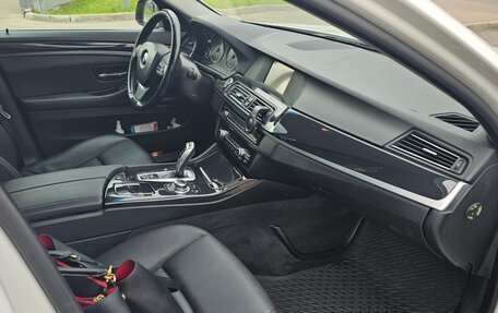 BMW 5 серия, 2013 год, 1 500 000 рублей, 10 фотография