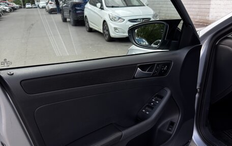 Volkswagen Jetta VI, 2012 год, 1 200 000 рублей, 14 фотография