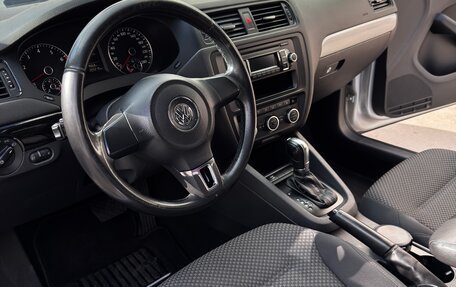 Volkswagen Jetta VI, 2012 год, 1 200 000 рублей, 19 фотография