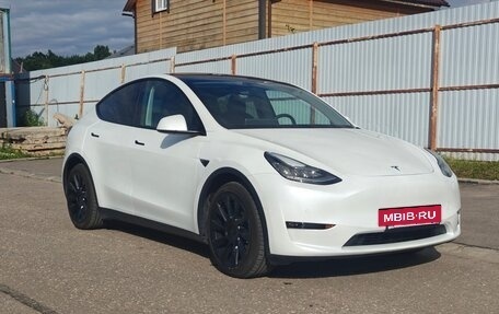 Tesla Model Y I, 2020 год, 3 700 000 рублей, 10 фотография
