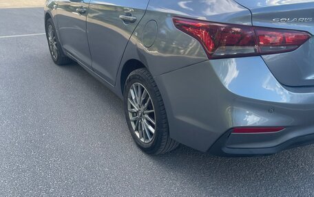 Hyundai Solaris II рестайлинг, 2017 год, 900 000 рублей, 4 фотография
