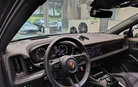 Porsche Cayenne III, 2025 год, 26 690 000 рублей, 12 фотография