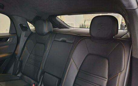 Porsche Cayenne III, 2025 год, 26 690 000 рублей, 34 фотография