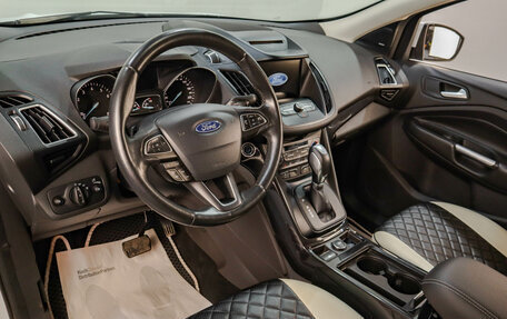 Ford Kuga III, 2017 год, 1 999 000 рублей, 8 фотография