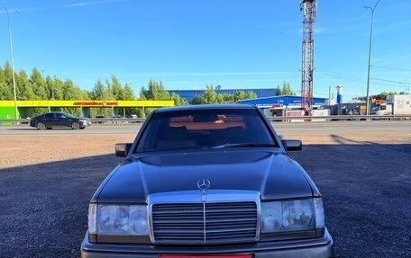Mercedes-Benz E-Класс, 1992 год, 150 000 рублей, 1 фотография