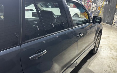 Suzuki Grand Vitara, 2005 год, 550 000 рублей, 16 фотография