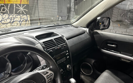 Suzuki Grand Vitara, 2005 год, 550 000 рублей, 21 фотография