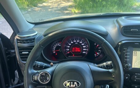 KIA Soul II рестайлинг, 2016 год, 1 300 000 рублей, 7 фотография