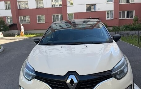 Renault Kaptur I рестайлинг, 2017 год, 1 300 000 рублей, 2 фотография