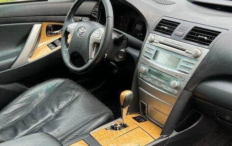 Toyota Camry, 2007 год, 1 300 000 рублей, 16 фотография