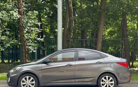 Hyundai Solaris II рестайлинг, 2011 год, 870 000 рублей, 4 фотография