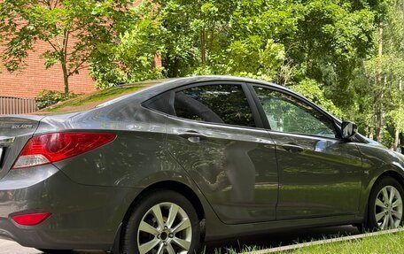 Hyundai Solaris II рестайлинг, 2011 год, 870 000 рублей, 8 фотография