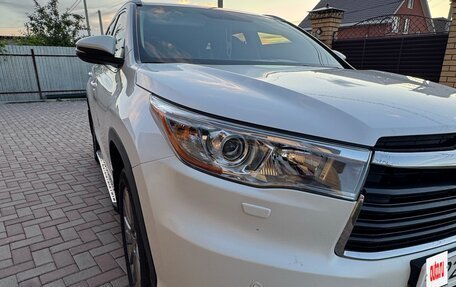 Toyota Highlander III, 2014 год, 2 790 000 рублей, 8 фотография