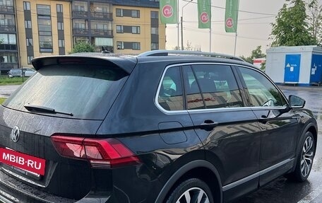 Volkswagen Tiguan II, 2020 год, 2 370 000 рублей, 4 фотография
