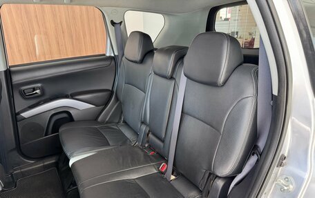 Mitsubishi Outlander III рестайлинг 3, 2011 год, 1 140 000 рублей, 16 фотография