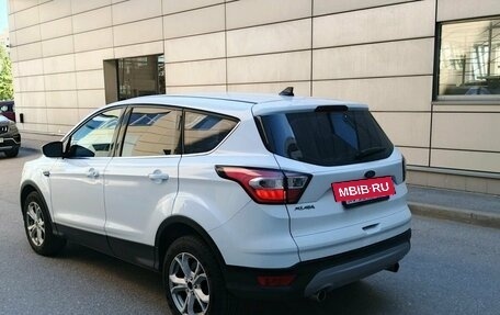 Ford Kuga III, 2017 год, 1 490 000 рублей, 4 фотография