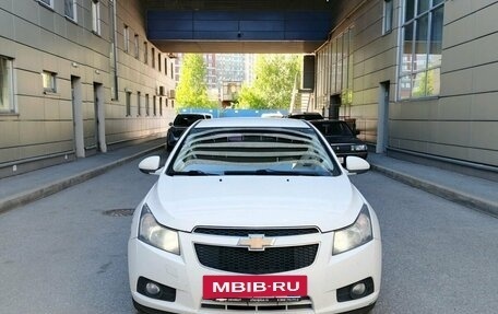 Chevrolet Cruze II, 2012 год, 649 000 рублей, 3 фотография