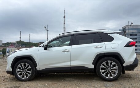 Toyota RAV4, 2020 год, 3 500 000 рублей, 3 фотография