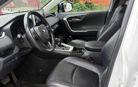 Toyota RAV4, 2020 год, 3 500 000 рублей, 8 фотография