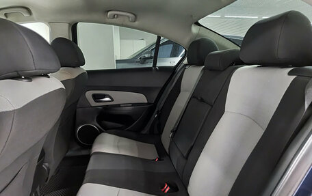 Chevrolet Cruze II, 2011 год, 780 000 рублей, 15 фотография