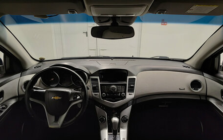 Chevrolet Cruze II, 2011 год, 780 000 рублей, 17 фотография