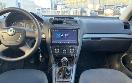 Skoda Octavia, 2011 год, 650 000 рублей, 6 фотография